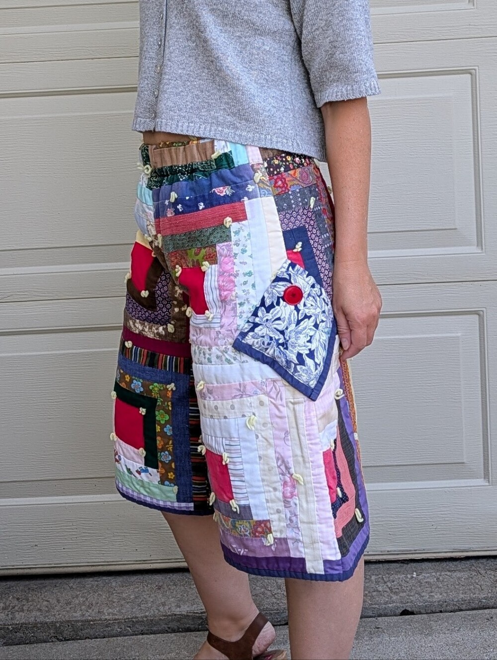 1 of 1 vintage QUILT CULOTTES long shorts S